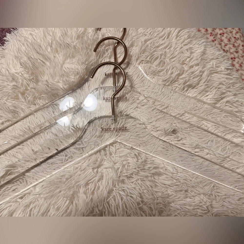 Last 10 hangers with grip- New Kate Spade Hangers - Picture 3 of 11